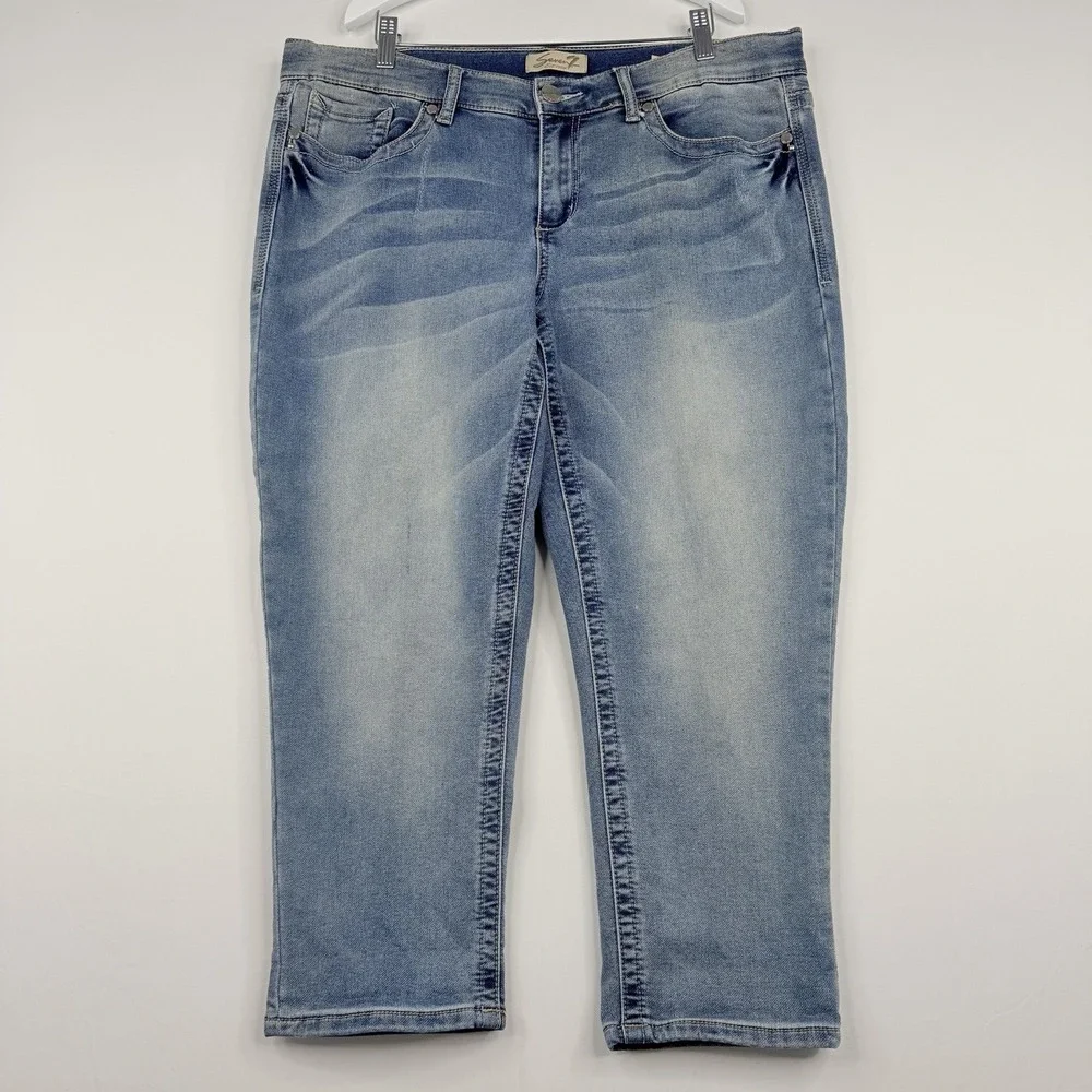 Seven7 Women's capri cropped Girlfriends straight pants light wash SZ-12 -38X24‎
